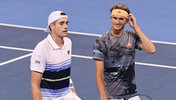 Eher schwer zu überlobben: John Isner und Alexander Zverev