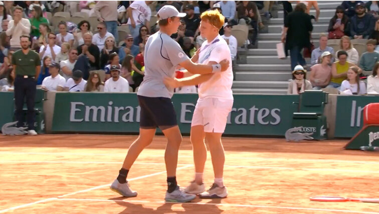Jamie Mackenzie und Vincent Reisach haben den French-Open-Junioren-Doppel-Wettbewerb gewonnen Jamie Mackenzie und Vincent Reisach haben den French-Open-Junioren-Doppel-Wettbewerb gewonnen