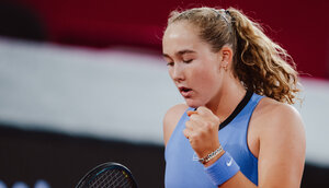 Mirra Andreeva setzte sich in drei Sätzen durch