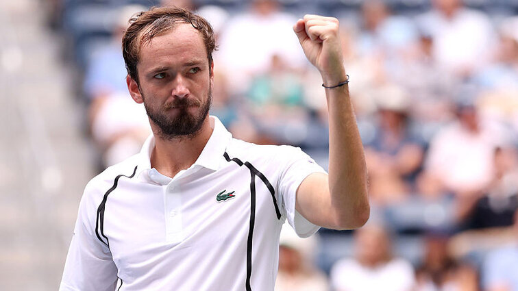 Daniil Medvedev steht in New York in Runde drei