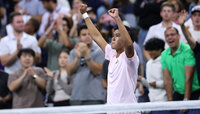 Mit einem hartumkämpften Fünfsatz-Erfolg schaffte Learner Tien erstmalig den Einzug ins Achtelfinale der US Open. Getty Images