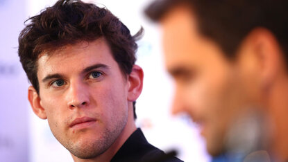 Dominic Thiem hat Roger Federer fest im Blick Dominic Thiem hat Roger Federer fest im Blick