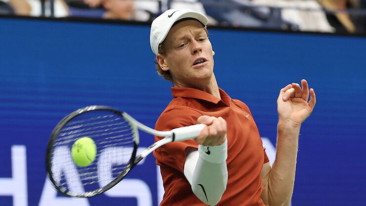 Vorhand-mit-K-pfchen-Wie-man-Technik-und-Fokus-in-Einklang-bringt