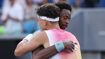 In einem hochklassigen Abnutzungskampf musste Gael Monfils die Achtelfinal-Partie gegen Ben Shelton aufgeben. Getty Images