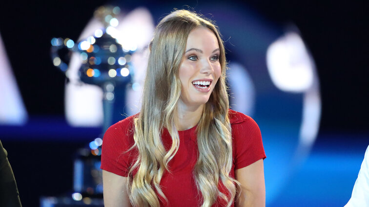 Caroline Wozniacki geht in Melbourne als Titelverteidigerin an den Start Caroline Wozniacki geht in Melbourne als Titelverteidigerin an den Start
