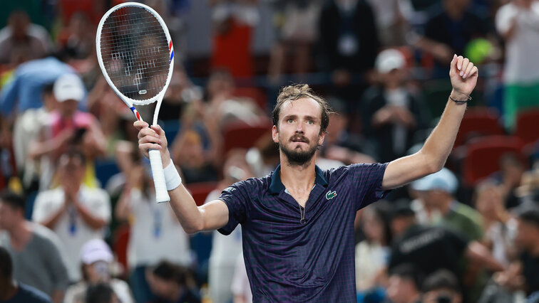 Daniil Medvedev ist der neue Champion des ATP-Tour-250-Turniers in Almaty Daniil Medvedev ist der neue Champion des ATP-Tour-250-Turniers in Almaty