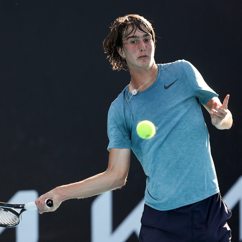 Schweizer Talent Feldbausch unterzieht sich Hft-OP  tennisnet.com
