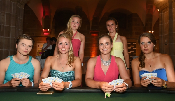 Gewinnspiel Eure Chance auf eine erlebnisreiche Nacht mit den Stars