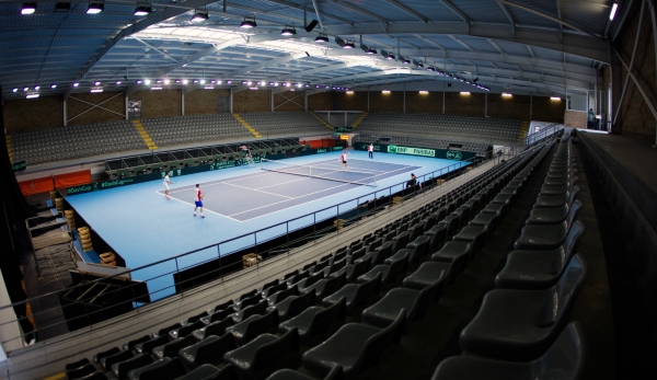 GUIMARAES,PORTUGAL,02.MAR.16 - TENNIS - ITF, Davis Cup, Portugal vs Austria, preview. Image shows Gerald Melzer, Dennis Novak, Alexander Peya and Stefan Koubek (AUT). and an overview of the center court. Photo: GEPA pictures/ Matthias Hauer