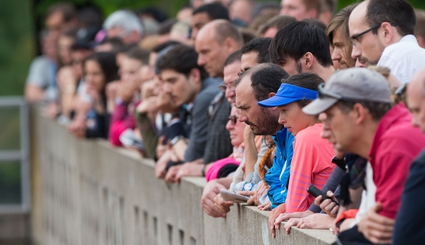 French Open 2015 Feature, Zuschauer auf den oberen Raengen von Platz 2
Tennis - French Open 2016 - Grand Slam ITF / ATP / WTA - Roland Garros - Paris - - France - 26 May 2016.