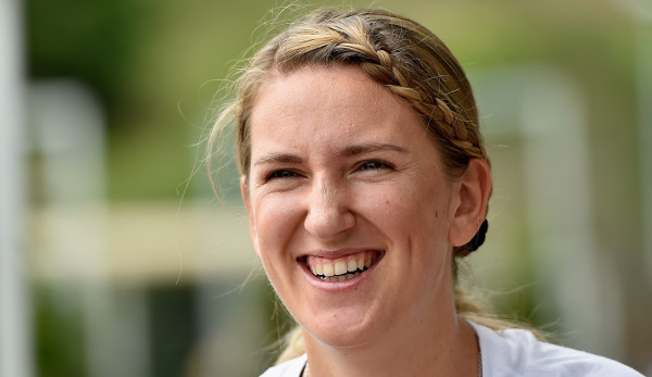 Victoria Azarenka und Baby Leo sind große Federer Fans