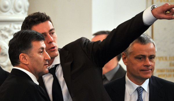 Hall of Famer Marat Safin (mi.) begründet sein Ausscheiden mit Zeitmangel