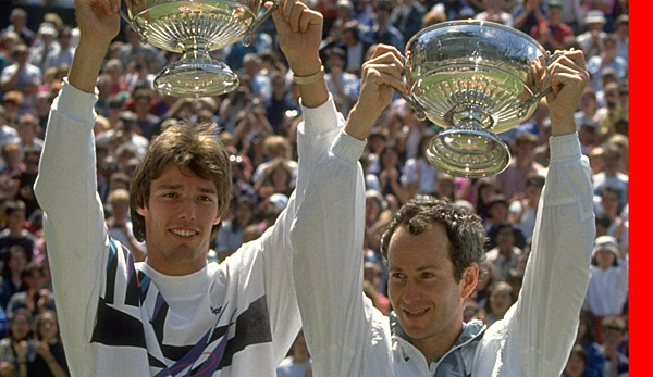 Michael Stich und John McEnroe 1992 in Wimbledon