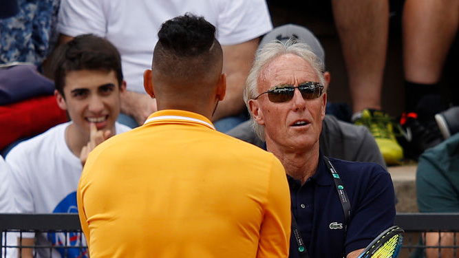 Nick Kyrgios im Gespräch mit Gerry Armstrong Nick Kyrgios im Gespräch mit Gerry Armstrong