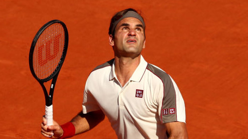 Roger Federer also defeated Leonardo Mayer in the fourth match
