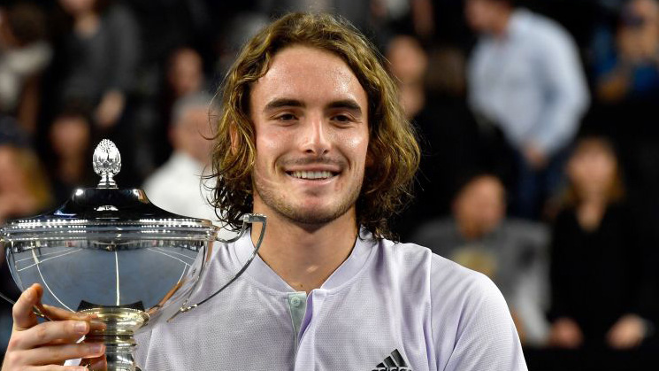 Stefanos Tsitsipas emulates great role models