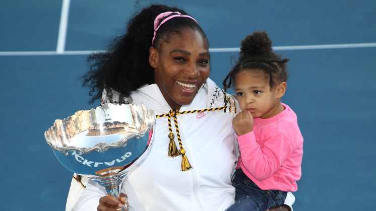 Serena Williams with her daughter in Auckland in early 2020
