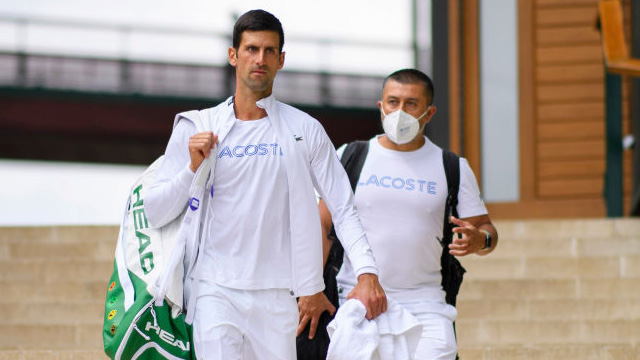 Seinen Physiotherapeuten wird Novak Djokovic in Wimbledon 2021 nur zum Kartenspielen brauchen