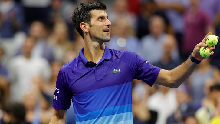 Novak Djokovic war am Dienstag mit den Fans etwas unglücklich Novak Djokovic war am Dienstag mit den Fans etwas unglücklich