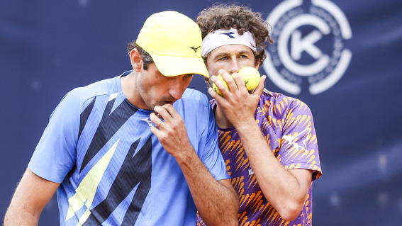 It hasn't worked out for Philipp Oswald and Robin Haase in Kitzbühel yet