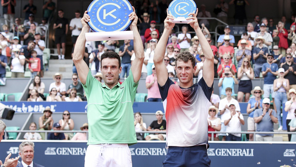 The winning picture in Kitzbühel 2022: Roberto Bautista Agut and Filip Misolic