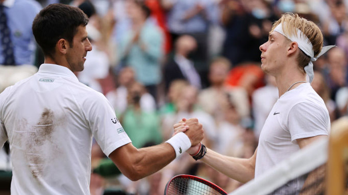 Novak Djokovic hat alle bisherigen Partien gegen Denis Shapovalov Novak Djokovic hat alle bisherigen Partien gegen Denis Shapovalov