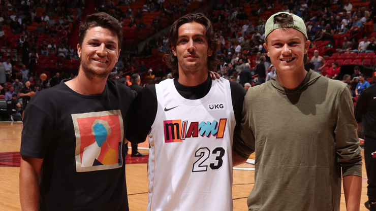 Miomir Kecmanovic, Lorenzo Musetti und Holger Rune zu Gast bei den Miami Heat