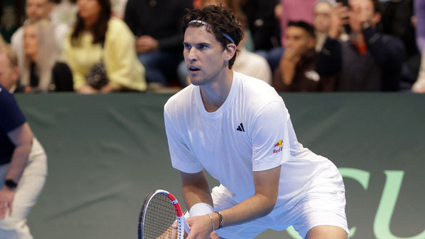 Dominic Thiem wird erst in Estoril wieder aufschlagen Dominic Thiem wird erst in Estoril wieder aufschlagen