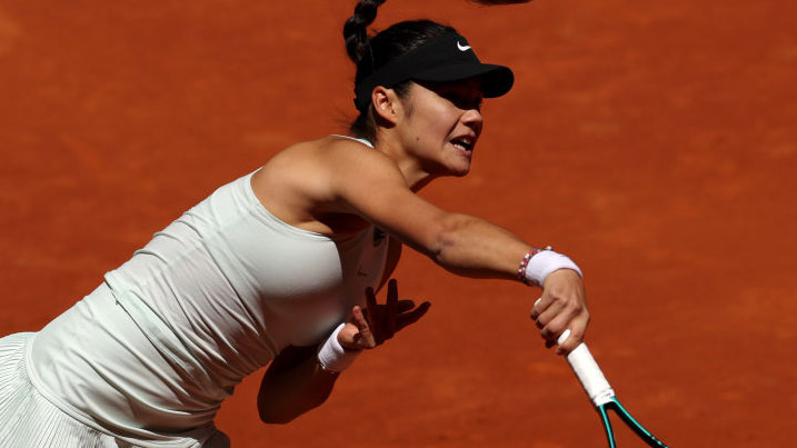 Emma Raducanu lässt es in Paris darauf ankommen