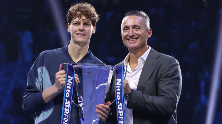 Der PTPA scheint es im Tennis zu italienisch zuzugehen - im Bild Jannik Sinner und ATP-Chef Andrea Gaudenzi Der PTPA scheint es im Tennis zu italienisch zuzugehen - im Bild Jannik Sinner und ATP-Chef Andrea Gaudenzi