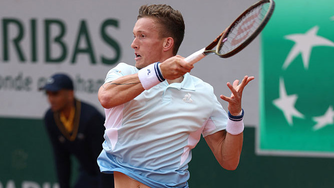 Jiri Lehecka steht mit seinem Körper auch manchmal auf Kriegsfuß