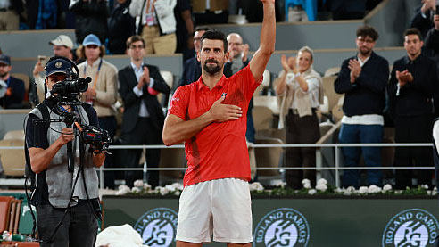 Novak Djokovic bei seinem Abschied in Roland-Garros Novak Djokovic bei seinem Abschied in Roland-Garros