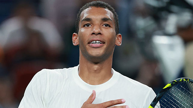 Félix Auger-Aliassime hat in Basel das Viertelfinale erreicht