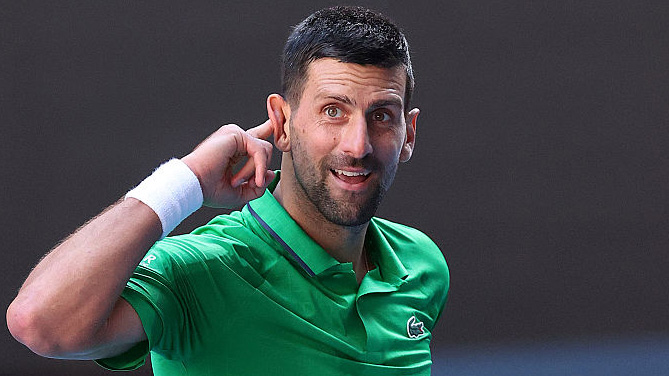 "Carlos, kannst Du mich hören?" - Novak Djokovic war am Montag bester Laune