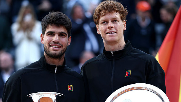 Carlos Alcaraz und Jannik Sinner im vergangenen Jahr in Rom Carlos Alcaraz und Jannik Sinner im vergangenen Jahr in Rom