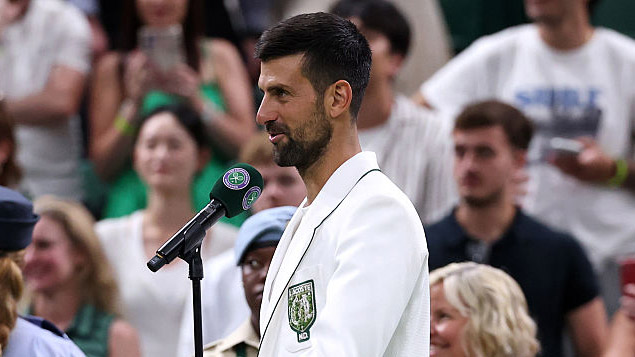 Novak Djokovic hätte selbst eine nette Jacke zu bieten Novak Djokovic hätte selbst eine nette Jacke zu bieten